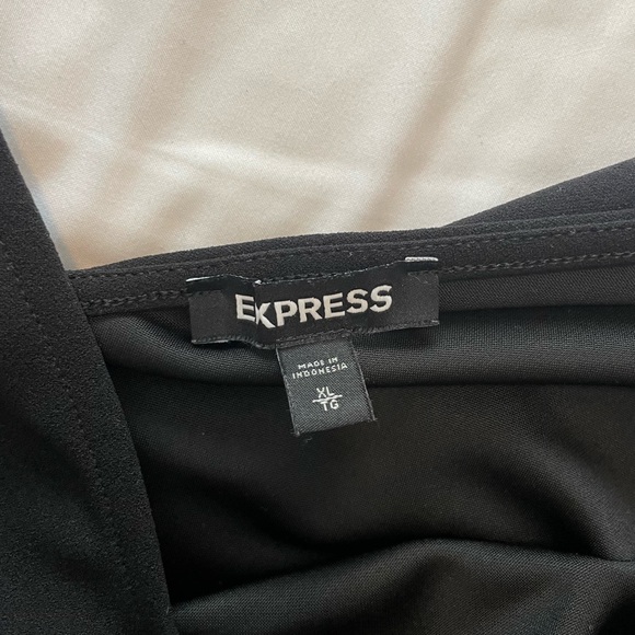 Express Flutter sleeve body suit - Picture 2 of 2